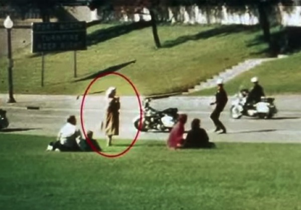 Babuska lady 2018 04Apr 11